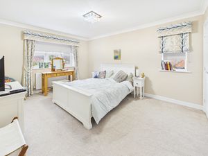Bedroom- click for photo gallery
